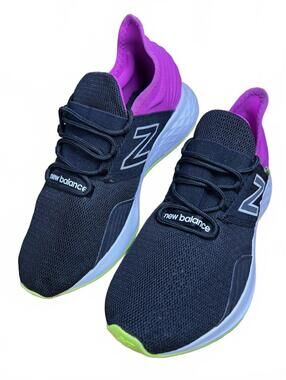 New Balance Women’s Black and Purple Running Sneakers Size 9.5